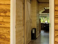 Charming Cabin Near Hatcher Pass Hotels in Fishhook
