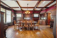Stone Cliff Manor- historic home with unique history.  Perfect for large groups - Boutique