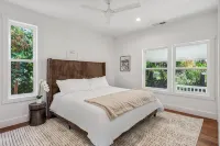 BRAND NEW!! Spacious and Pristine newly remodeled 4-bedroom home in Glen Ellen. - 5 stjerner