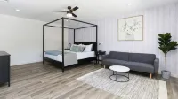 Location! Dog Friendly+2 King Beds+Grill+Sleeps 9 - Private Pools