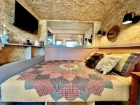 Pet Friendly Fully Fenced Cozy Casita Near Sedona! - Chalets
