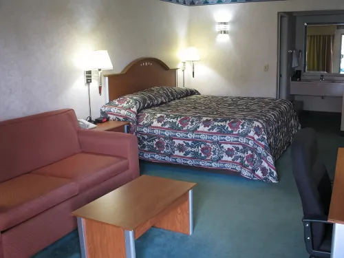 Royal Inn Motel - Motels