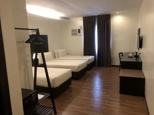 Piña Suites - 3-Star