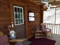 Tree  House Lodge (Real Log Mountain Paradise) - 4성급