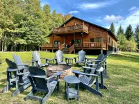 4bd/5ba Luxe Log Cabin - Sunset View of Torch Lake, Hiking Trails, Premier Golf - 5-Star