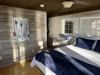 Moonlight Manor on Keuka Lake in Hammondsport - Boutique