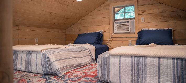 Owl's Nest  - Treehouse -2mi. from Falls Trailhead Hotels in Luzerne County