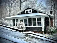 Bird's Eye View- Bungalow with Screened-in Porch and Fireplace - Wifi