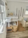 The Oceans Oyster-Hot tub, 5 min to beach, Pets, Sleeps 10 , Sound Views!! - Kitchens