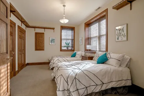 Hagenow Penthouse Suite 3500 Sq. Ft Executive Suite Downtown Lincoln - 4 ดาว
