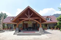 Sarga Earthing Resort - バー