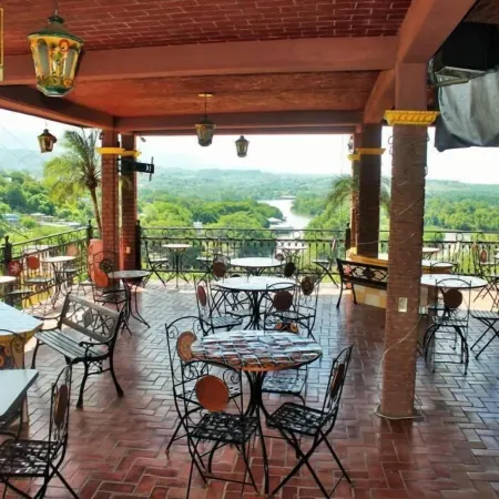 Hotel River Side