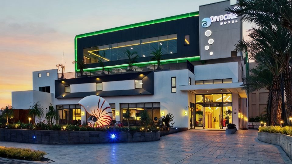 Divecube Hotel