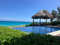 Breathtaking Ocean View Villa - Infinity Pools