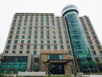Grand Bay Resort Hotel Hotels near Baisha Beach