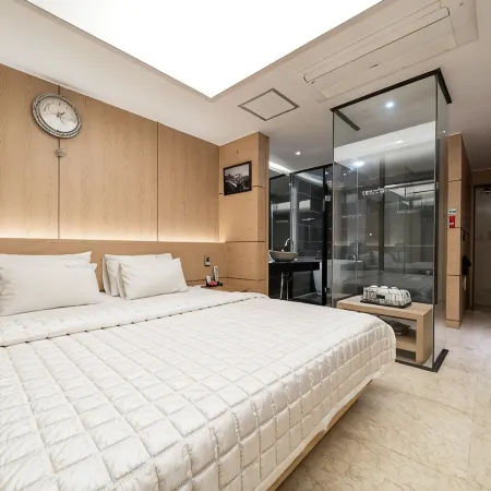 HOTEL VALT