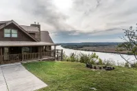 Riverview Log Cabin Lodge Near Creation Museum & Arc Encounter - 4 estrellas
