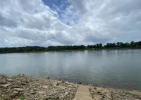 Riverfront Retreat & Fisherman's Gold, on TN River - 3-Star