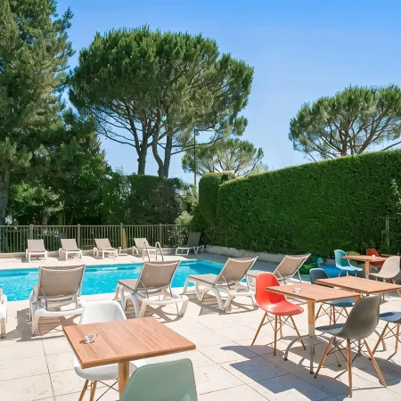 ibis Avignon Sud