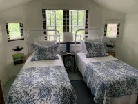 Oceanfront, Exceptional Lighthouse Views, Private & Short Walk to Restaurants - 4 stjerner
