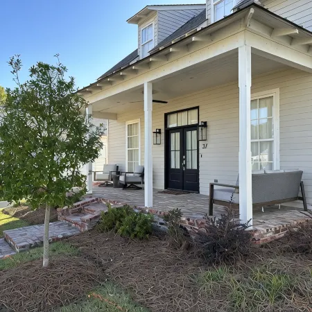 Top Rated home in Starkvegas for a game day experience!! 3 Min from campus!