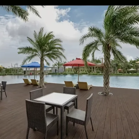 gold coast tower Bahama