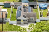 Cozy Beach house in Cape May, Jacuzzi, Game Room, Family and Pet Friendly - 4-Star