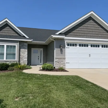 Entire Home: First Class Stay for Work & Play