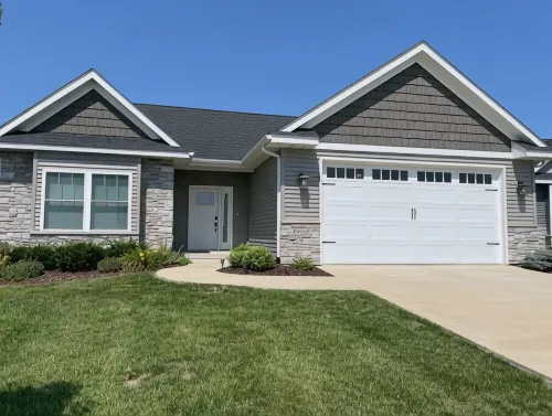 Entire Home: First Class Stay for Work & Play - 3-Star