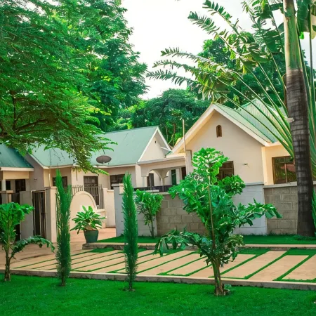 NGUCHIRO PALACE HOTEL