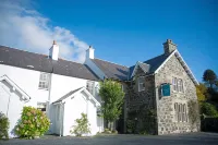 Bridgend Hotel - موقف سيارات