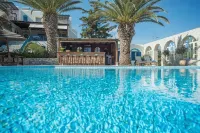 Pnoi Hotel - شاطئ