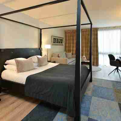 Martin's Château du Lac Rooms