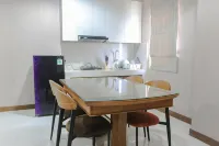 Strategic and Comfy 2BR Apartment Springwood Residence By Travelio - 2-Star