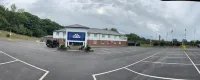 Holiday Inn Express CANTERBURY by IHG - parking