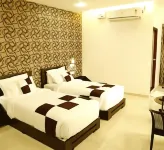 Rydges Inn - 4-Star