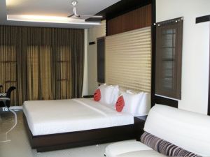 Hotel Priya International-Rangat