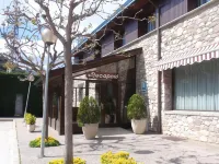 Hotel la Seu Các khách sạn ở Seo De Urgel