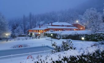 Hospedium Hotel Val de Pinares