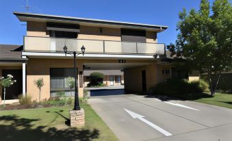 Albury Allawa Motor Inn - Housity