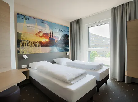 B&B HOTEL Köln-City Отели рядом с достопримечательностью «Кёльнская высшая школа музыки»