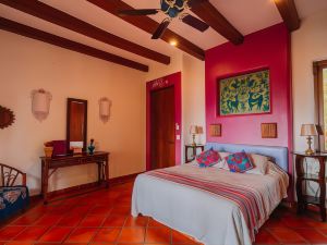 Tres Mujeres Boutique Hotel