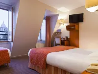 Timhotel Montmartre Hotels near Montmartre