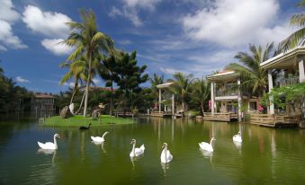 The Swanlake Villa Resort Hotel