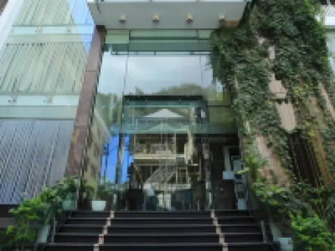 Valentine Hotel Hotel berhampiran Quan Am Pagoda