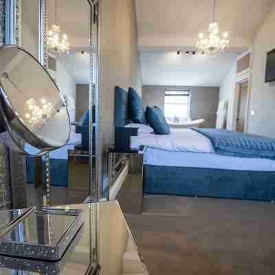 George Wright Boutique Hotel, Bar & Restaurant. Rooms