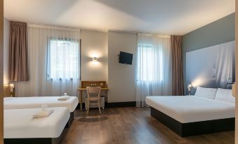 B&B Hotel Toulouse Basso Cambo