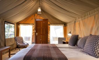 Milima Big 5 Safari Lodge