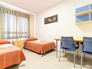 Albergue Inturjoven Almería - Hostel