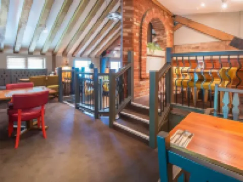 Woking West (A324) Hotels in Woking